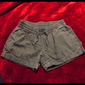 Cute Army Green Shorts!